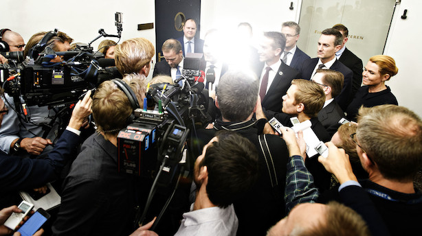 Regeringen og DF vil give pensionisterne del i opsvinget: Næste år har de udsigt til 12 kr mere om måneden