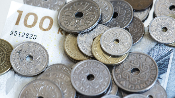 Banker: Kronen er rekord-svag og Nationalbanken ser passivt til
