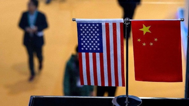 Kina og USA fortsætter handelssamtaler fredag morgen