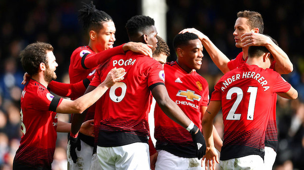 Manchester United løfter bundlinjen trods dyr trænerfyring