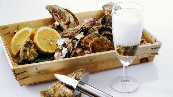 Champagneorgier og østersbjerge til halv pris