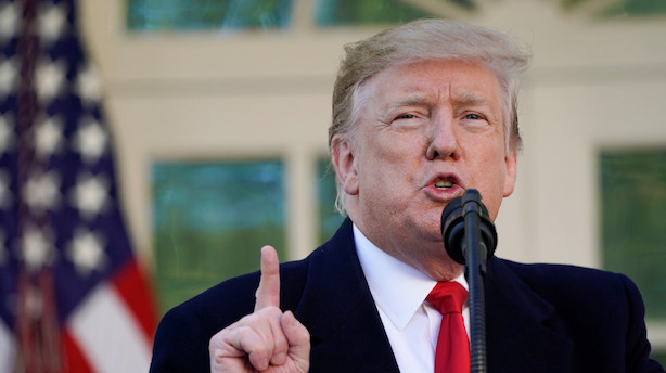 Dommer blokerer for Trumps byggeplaner ved grænsen til Mexico