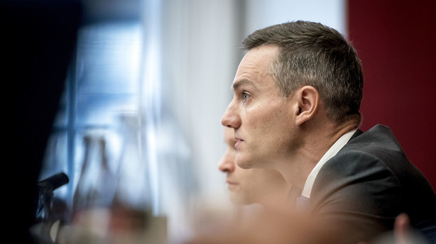 Jarlov afviser S-forslag: Politikere skal ikke udpege repræsentanter til bankbestyrelser