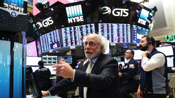 Aktier: Wall Street lukker ugen med en fest trods rentespøgelse