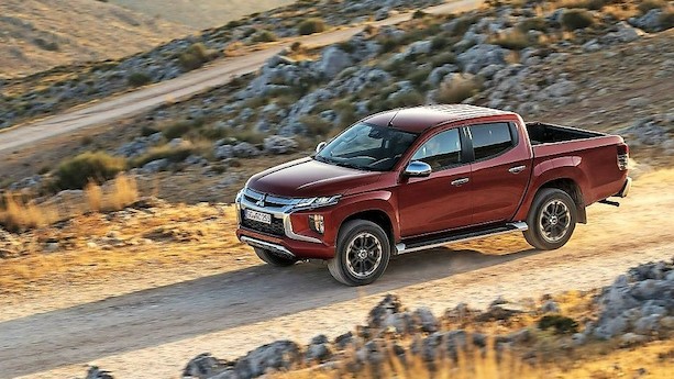 Mitsubishi overrasker med velbygget pickup for dem, der har tunge ting på krogen