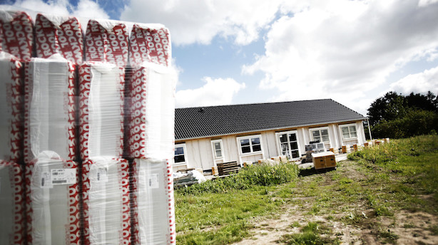 Sydbank-analytiker: Rockwool kan nyde godt af energirenovering på lang sigt