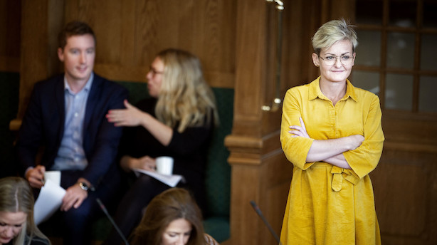 Minister skrotter omstridte fraværsregler på gymnasierne