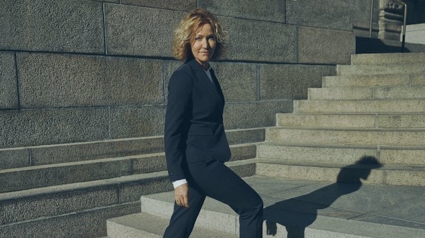 Helle Ib: Ære på højkant - om exitstrategier og eftermæle