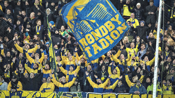 Fanklubber truer med boykot af Telia Parken