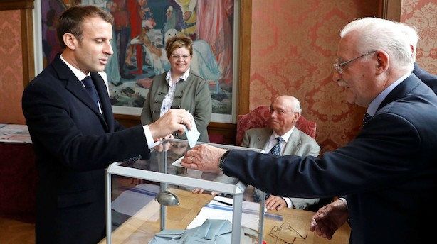 Macron øjner hårdt opgør mod franske EU-skeptikere