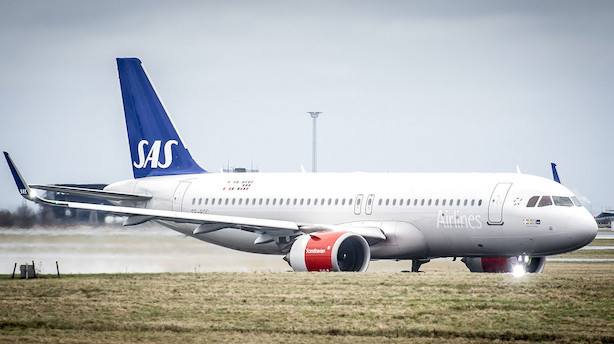 Morgenbriefing: SAS genoptager flyvninger, danske kæder stormer frem i udlandet