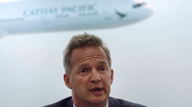 Chef for Hong Kong-flyselskab stopper efter politisk krise