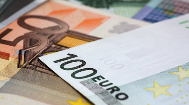 Valuta: Euro holder styrken mod dollar inden jobrapport