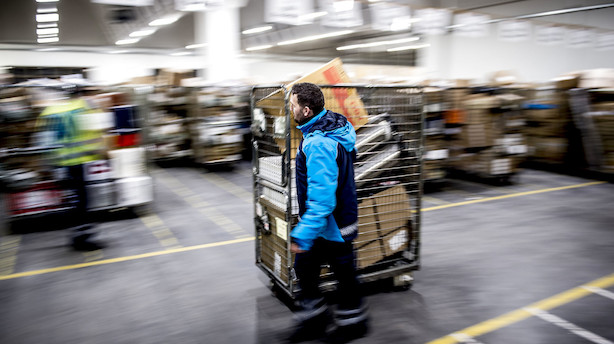 Morgenbriefing: Partier åbner for at trække Danmark ud af Postnord, Ørsted kåret som verdensmester i bæredygtighed