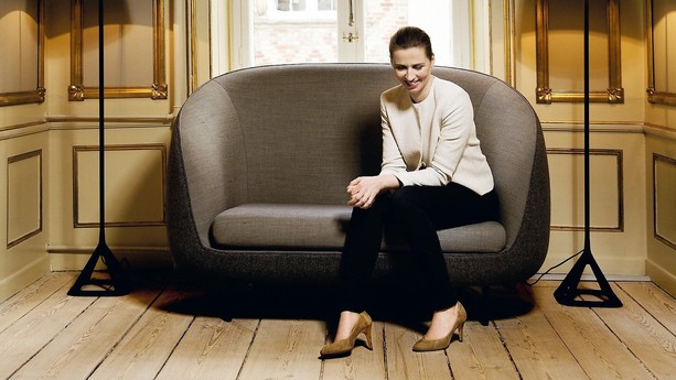 Helle Ib: Mette Frederiksen lægger afstand til partitoppen