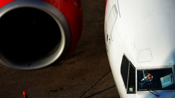 Air Berlin sælger til Lufthansa - forhandlinger med Easyjet fortsætter