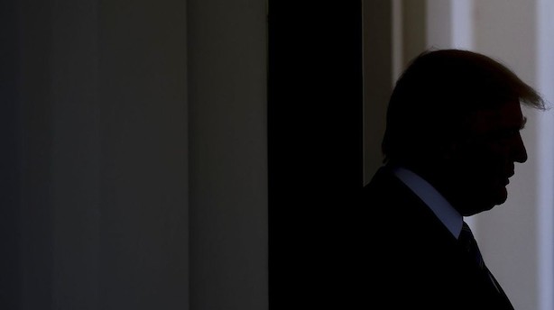 Nye Trump-historier sender dollaren længere ned