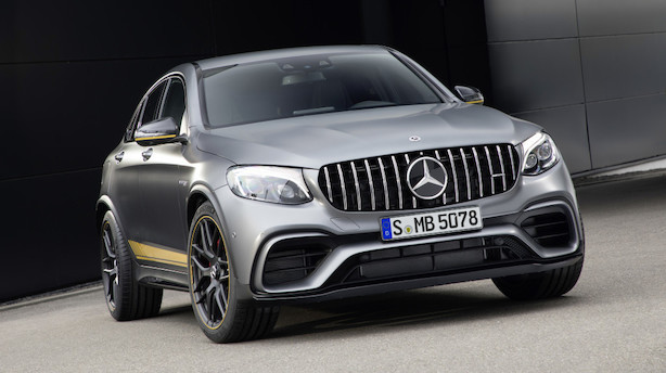 Fredelig SUV bliver vanvittig med V8-motor