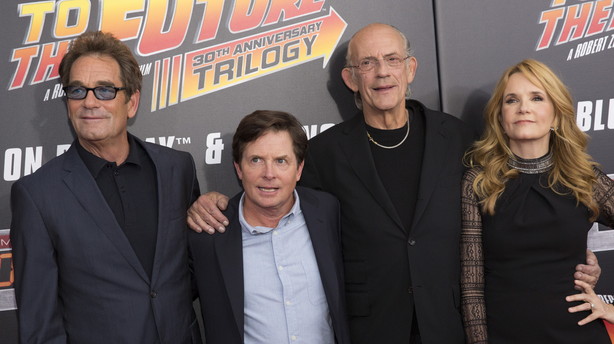 Saniona-aktie hopper efter millionbeløb fra Michael J. Fox