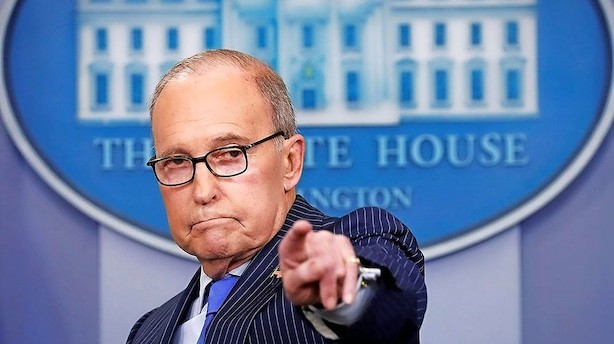 Trumps økonomiske troldmand har fået et hjerteanfald