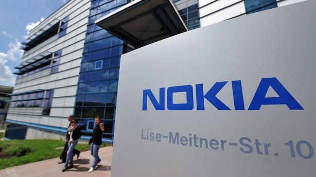 Nokia har overladt førersædet til Apple og Samsung