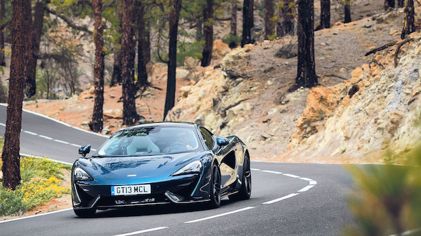 Ny McLaren er en gentleman med superkræfter