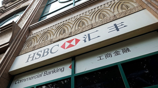 Banker og revisionsgiganter ændrer holdning til Hong Kong-protester efter kinesisk pres