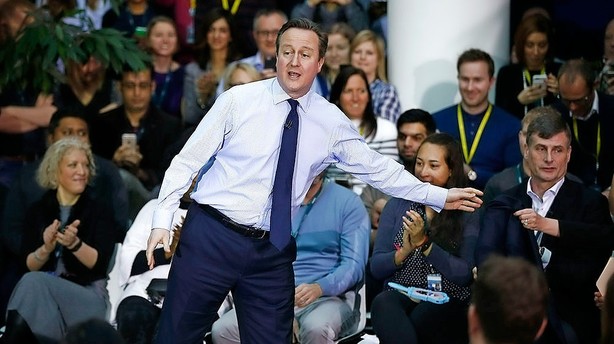 David Cameron presset af øget indvandring
