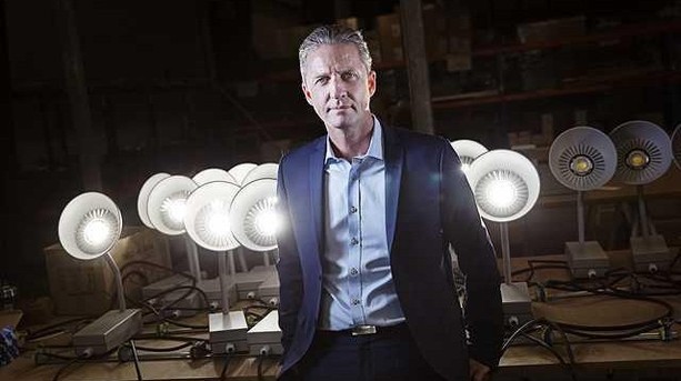 Efter kundeballade: Investorer til krisemøde med lampekomet