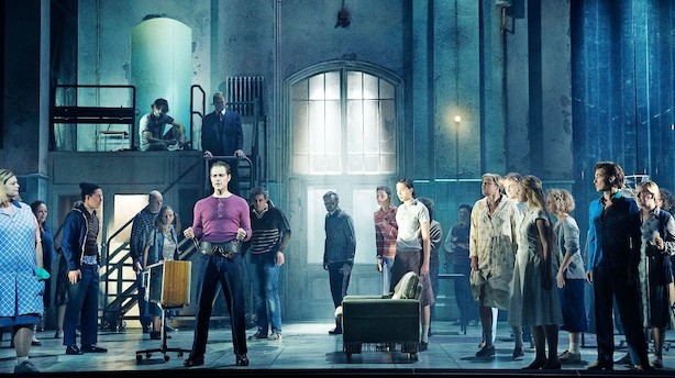 Gumpetung og moraliserende "Sweeney Todd" i Operaen