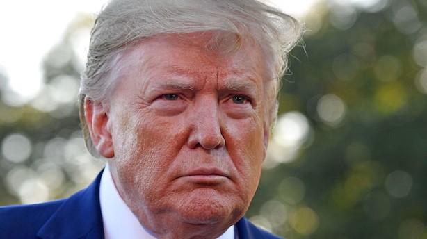 Trump i lynaktion: Straffer Argentina og Brasilien med nye toldsmæk - og sender sviner til USA's centralbank