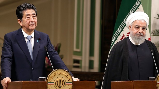 Analyse: Angriber Iran USA-interesser, mens Japons Shinzo Abe forsøger at mægle?