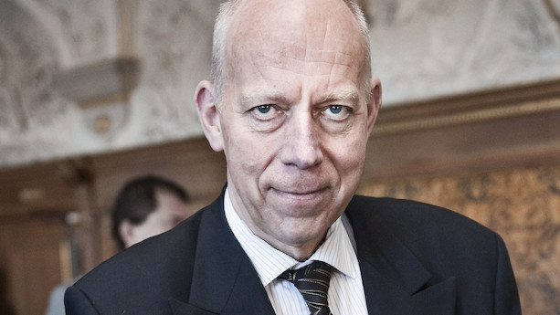 Afgået Sydbank-formand om sin exit: "Det at gå er en måde at oplyse investorerne og markedet om, hvad der foregår"