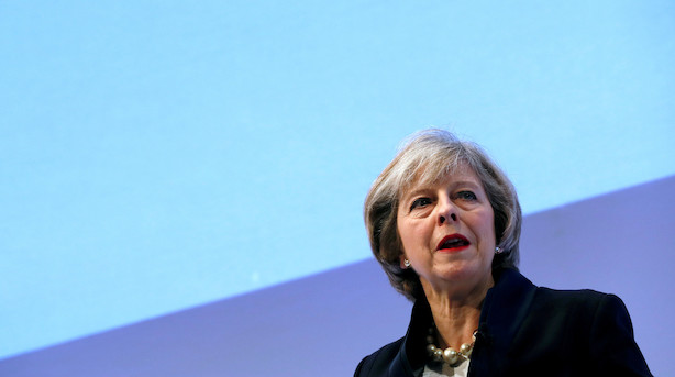 May begræder "forfærdelig påkørsel" ved moské i London