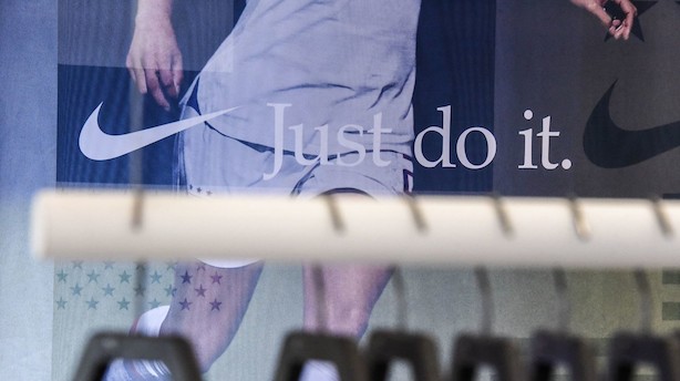 Aktietendens i USA: Nike trækker sko tilbage i ventet lyserød åbning