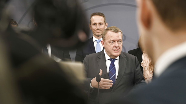 Dyrere cigaretter er skrottet, men der er penge fra stram asylpolitik: Sådan finder Løkke de nye sundhedsmilliarder