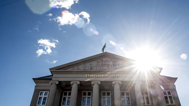 Aktier: Analytikere sendte bankaktier baglæns