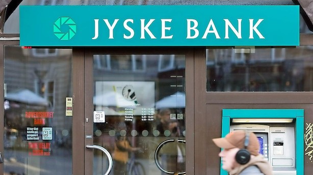 Jyske Bank siger farvel til to aktieanalytikere