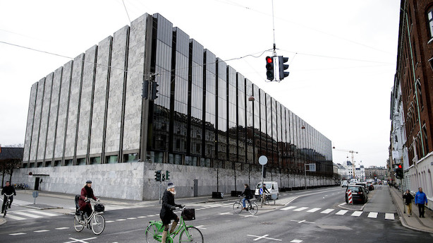 Nationalbanken forsvarede svækket kronekurs igen – cheføkonom ser ikke rentestigning lige forude