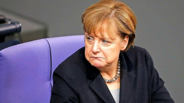 Presset Merkel får lidt medvind fra tyske væksttal