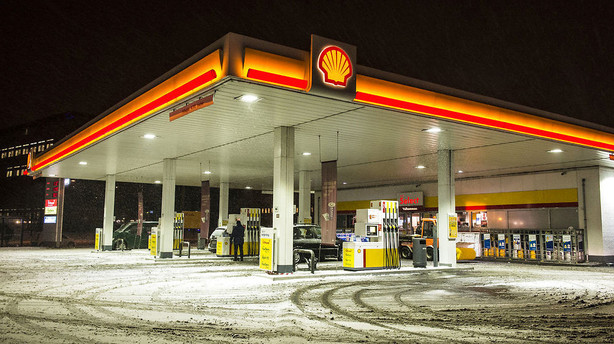 Shell frasælger samtlige danske benzintanke