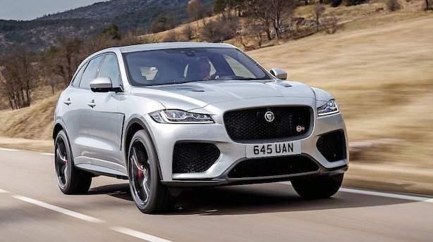 Jaguar lægger en voldsom V8'er i deres SUV - det er noget, der rykker