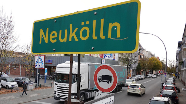 Dansk pensionsgigant oplever tysk shitstorm efter milliard-investering i Berlins arbejderkvarter