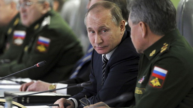Putin: Rusland begynder tilbagetrækning fra Syrien tirsdag