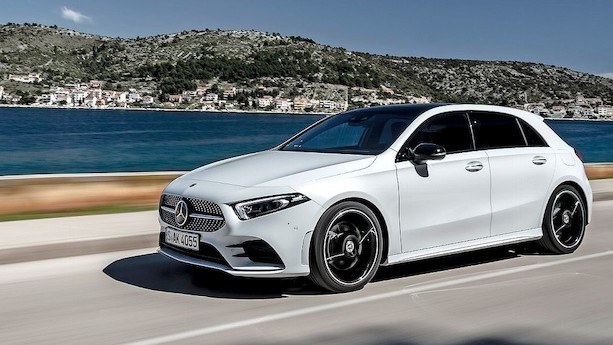 Hightech-Mercedes med personlig assistent