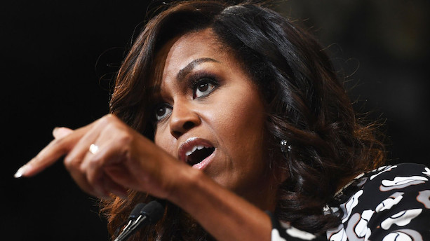 Michelle Obama raser i ny bog over Trumps opførsel