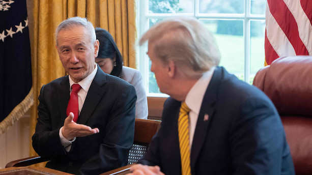 Trump udskyder højere told på varer fra Kina