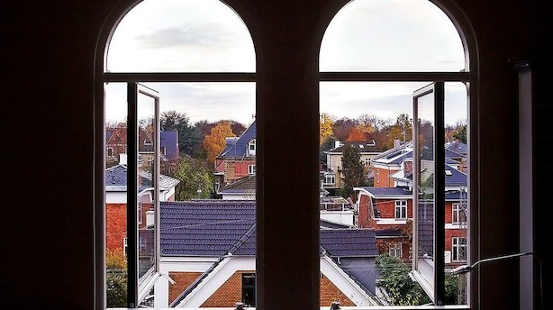 Rohde til husejerne: I bliver 239.000 kr rigere i snit over fire år