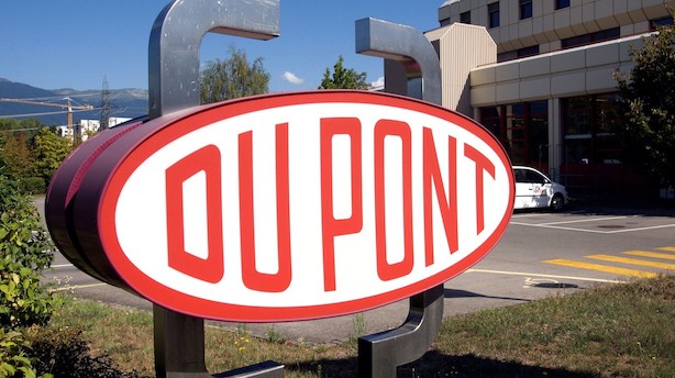 Medie: Dupont overvejer frasalg af elektronik-forretning