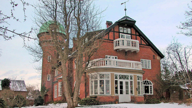 Stjernekigger-villa sat ned med 23 mio. kr.